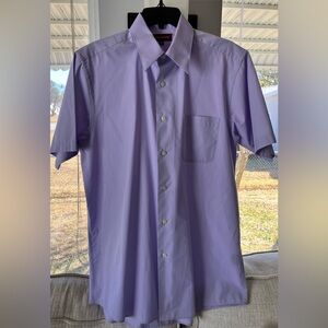 Covington Men's Lavender Short Sleeve Button Down Shirt, Size Medium 80% Cotton